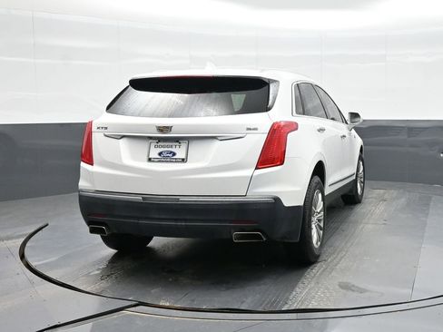 Used 2019 Cadillac XT5 Luxury FWD image 4