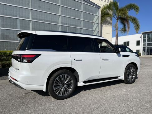 Used 2026 INFINITI QX80 Luxe w/ Cargo Package AWD/4WD image 6