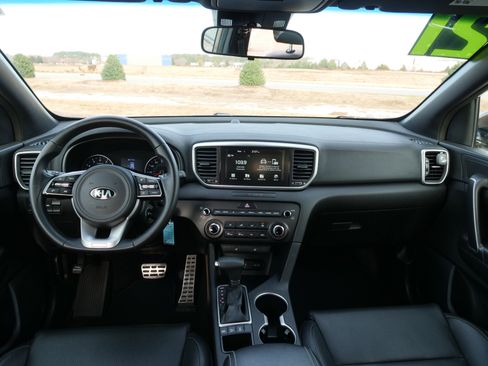 Used 2021 Kia Sportage S image 19