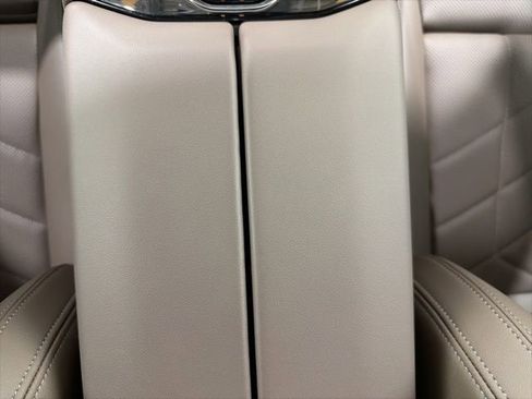 Used 2026 BMW 530i xDrive w/ Premium Package image 41