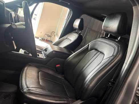 Used 2021 Ford Expedition Max Limited RWD image 29