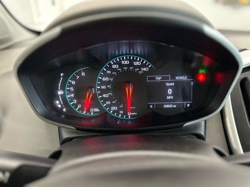 Used 2020 Chevrolet Sonic Premier FWD image 19