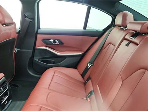 Used 2025 BMW 330i xDrive Sedan image 29