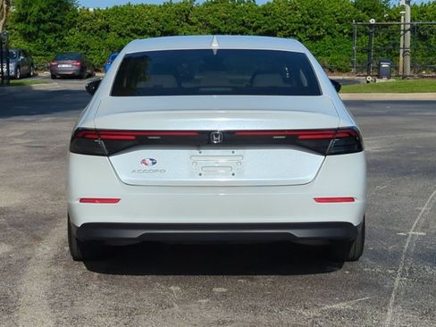 Used 2024 Honda Accord EX image 6