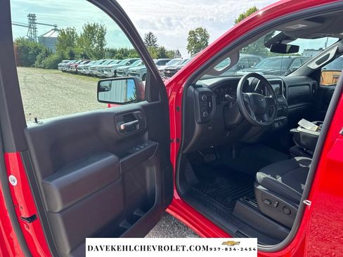 Used 2025 Chevrolet Silverado 1500 Custom w/ Rally Edition AWD/4WD image 9