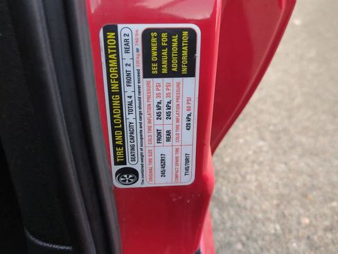 Used 2005 Pontiac GTO image 34