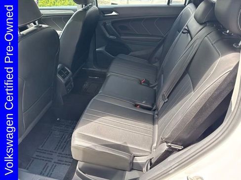 Used 2022 Volkswagen Tiguan SE AWD/4WD image 20