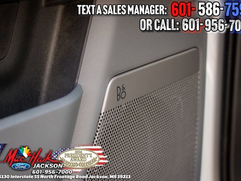 Used 2025 Ford F150 Lariat w/ Equipment Group 501A Mid AWD/4WD image 11