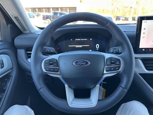 New 2026 Ford Explorer Active w/ Active Comfort Package image 29