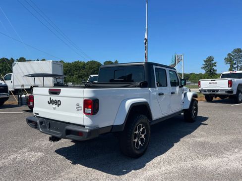 Used 2022 Jeep Gladiator Sport AWD/4WD image 5