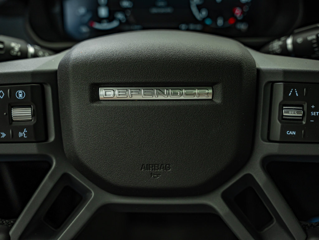 New 2026 Land Rover Defender 110 S AWD/4WD image 27