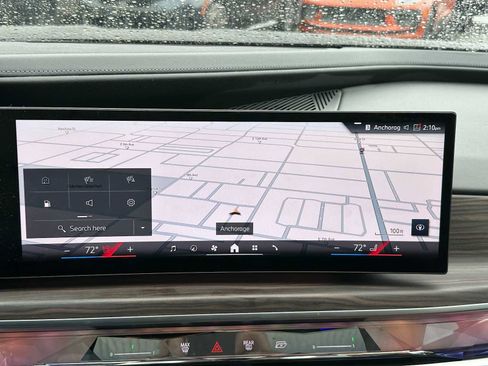 Used 2023 BMW 760i xDrive image 31