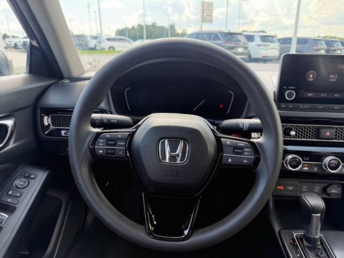 Used 2025 Honda Civic LX image 9