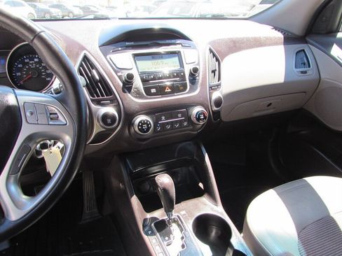 Used 2012 Hyundai Tucson GLS FWD image 15