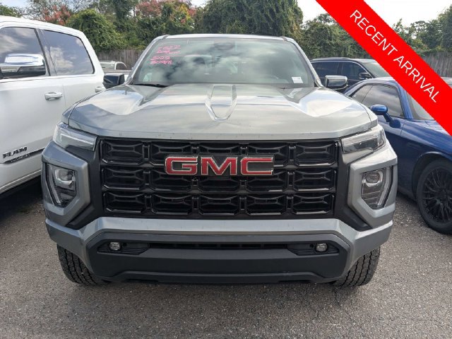 Used 2023 GMC Canyon Elevation w/ Convenience Package RWD image 3