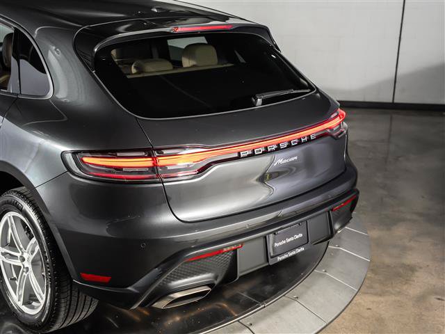 Used 2026 Porsche Macan AWD/4WD image 30