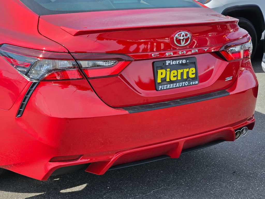 Used 2024 Toyota Camry SE FWD image 10