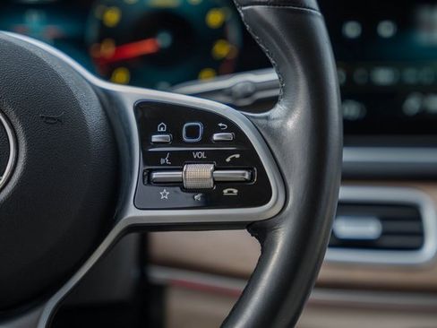 Used 2021 Mercedes-Benz GLE 350 image 27