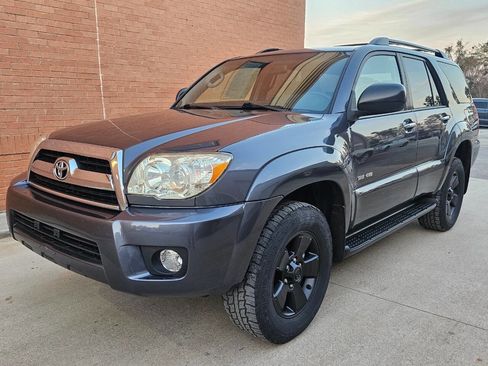 Used 2007 Toyota 4Runner Sport AWD/4WD image 1