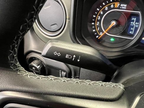 New 2026 Jeep Gladiator Mojave image 32