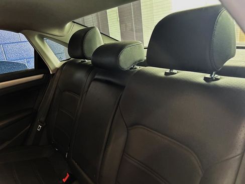 Used 2020 Volkswagen Passat 2.0T SE image 10