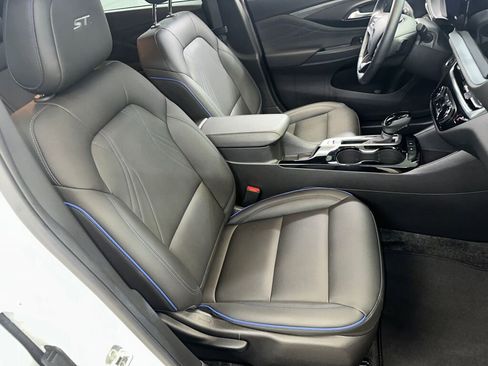 Certified 2024 Buick Envista Sport Touring w/ Convenience I Package image 30