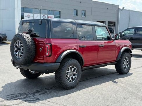 New 2025 Ford Bronco Badlands image 6