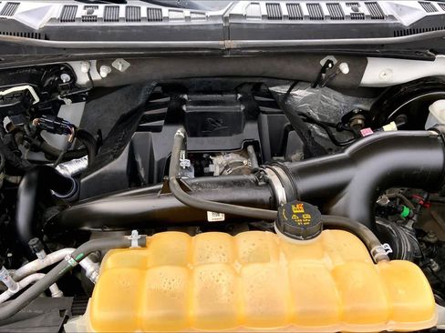 Used 2017 Ford F150 XL w/ Equipment Group 101A Mid RWD image 31