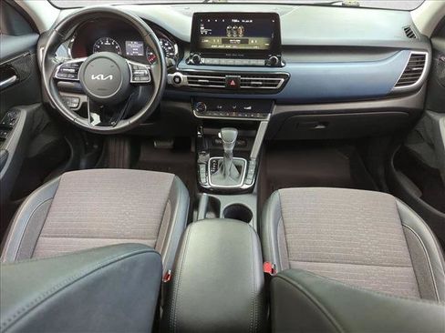 Used 2022 Kia Seltos S AWD/4WD image 17