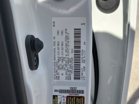 New 2026 Toyota Tundra SR5 AWD/4WD image 31