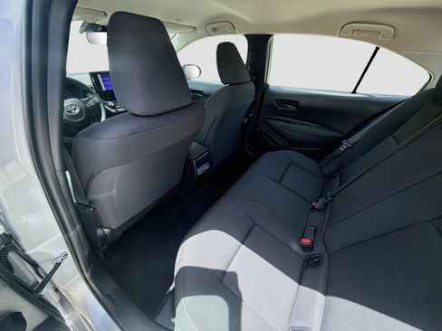 Used 2023 Toyota Corolla LE FWD image 23
