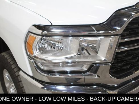 Used 2023 RAM 2500 Big Horn w/ Cold Weather Group AWD/4WD image 7