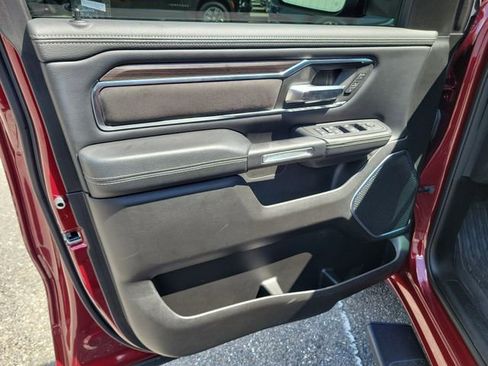Used 2025 RAM 1500 Laramie w/ Sport Appearance Package AWD/4WD image 21