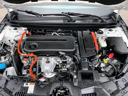 Used 2024 Honda Accord Sport image 9