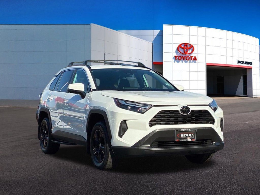 Used 2025 Toyota RAV4 XLE AWD/4WD image 6