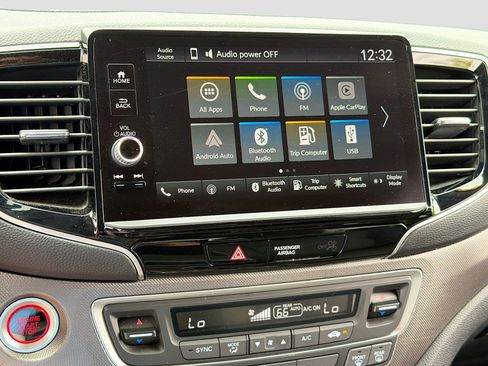 Used 2025 Honda Ridgeline Sport+ image 10