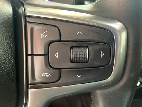 Used 2023 Chevrolet Silverado 1500 LTZ AWD/4WD image 19