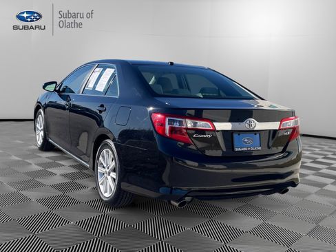 Used 2014 Toyota Camry XLE image 9