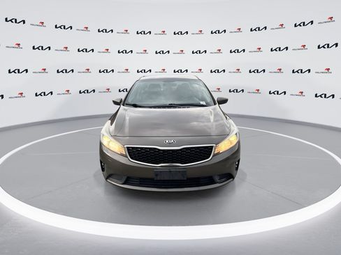 Used 2018 Kia Forte LX w/ LX Popular Package FWD image 3