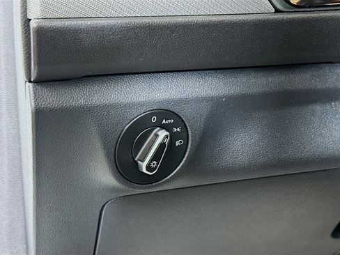 Used 2024 Volkswagen Jetta S image 10