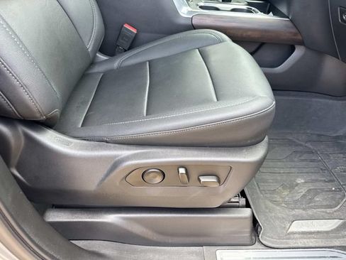 Used 2023 GMC Sierra 1500 SLT AWD/4WD image 14
