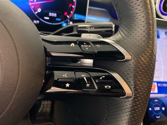 Used 2025 Mercedes-Benz C 300 4MATIC Sedan image 19