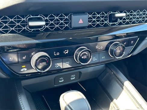 Used 2025 Honda Accord Touring image 31