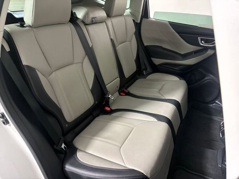 Used 2023 Subaru Forester Limited image 26