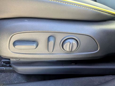 New 2025 Chevrolet TrailBlazer ACTIV w/ Convenience Package image 14