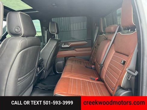 Used 2024 GMC Sierra 3500 Denali Ultimate image 14