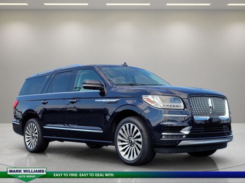 Used 2021 Lincoln Navigator L Reserve w/ Luxury Package AWD/4WD image 1