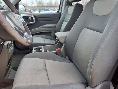 Used 2006 Honda Ridgeline RT image 3