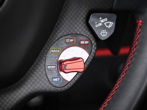 Certified 2019 Ferrari 488 Pista Coupe image 25