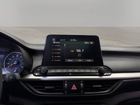 Used 2019 Kia Forte LXS FWD image 20